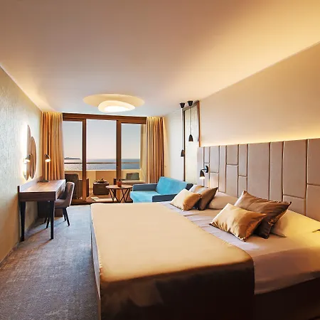 Hotel Grand Bernardin 5*