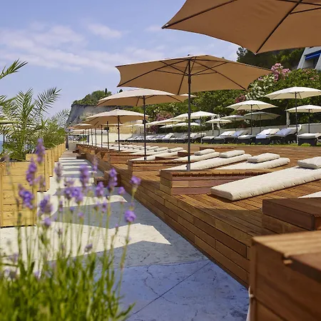 Grand Bernardin Hotel
