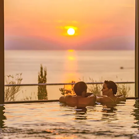 Grand Bernardin Hotel