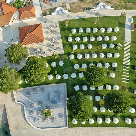 Grand Bernardin 5*