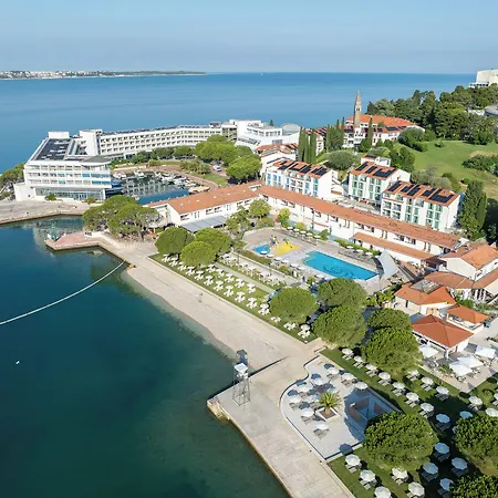 Grand Bernardin Hotel 5*