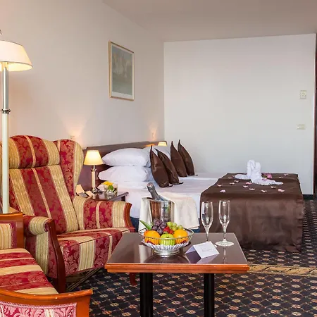 Grand Bernardin 5*